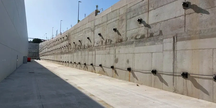 Active and Passive Anchoring Systems in Newark NJ